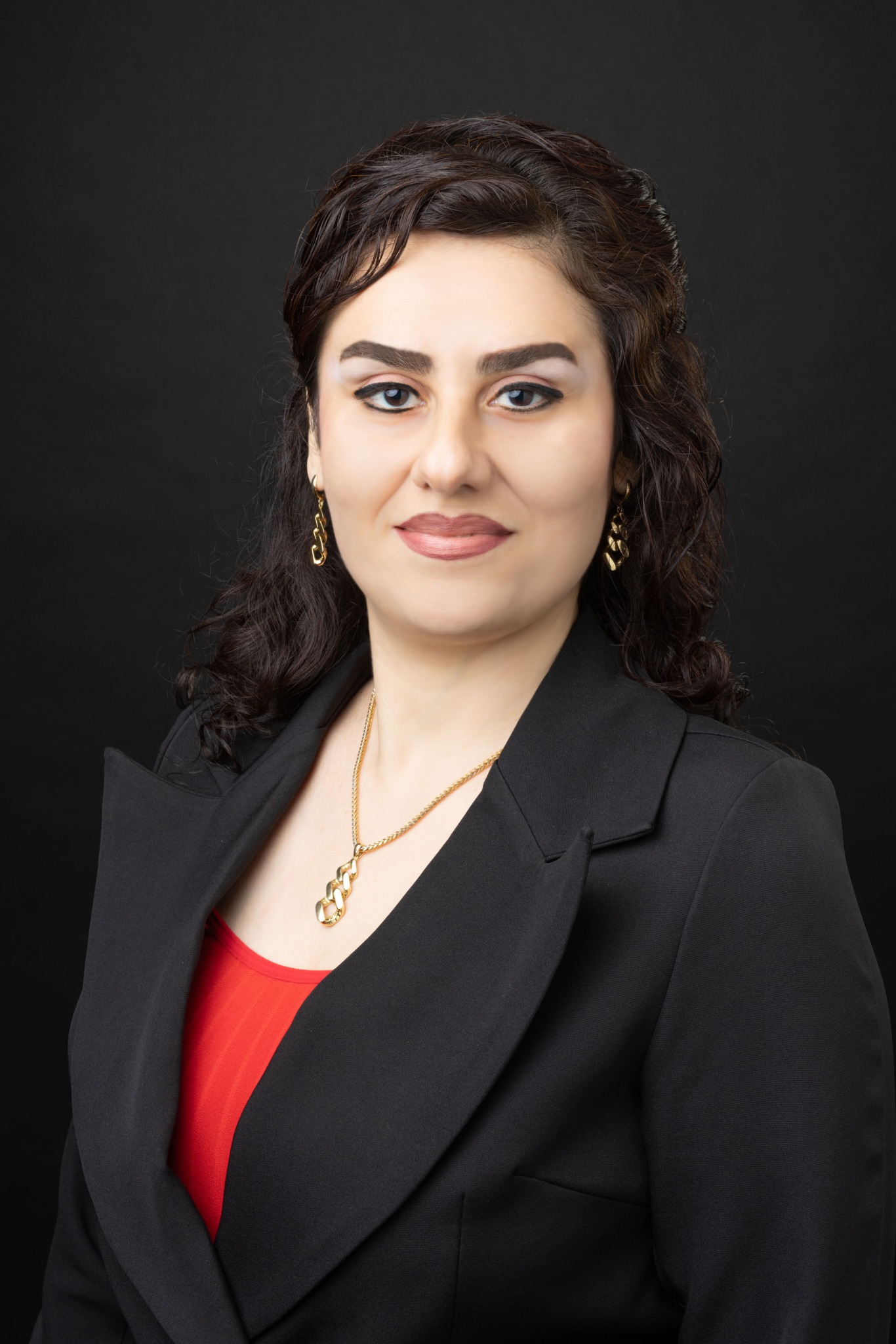 Dr. Yeganeh Madadi